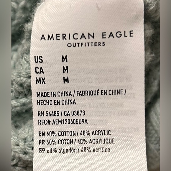 American Eagle Cardigan Cable Knit Oversize Roomy Waist Length Size Medium - Picture 5 of 6